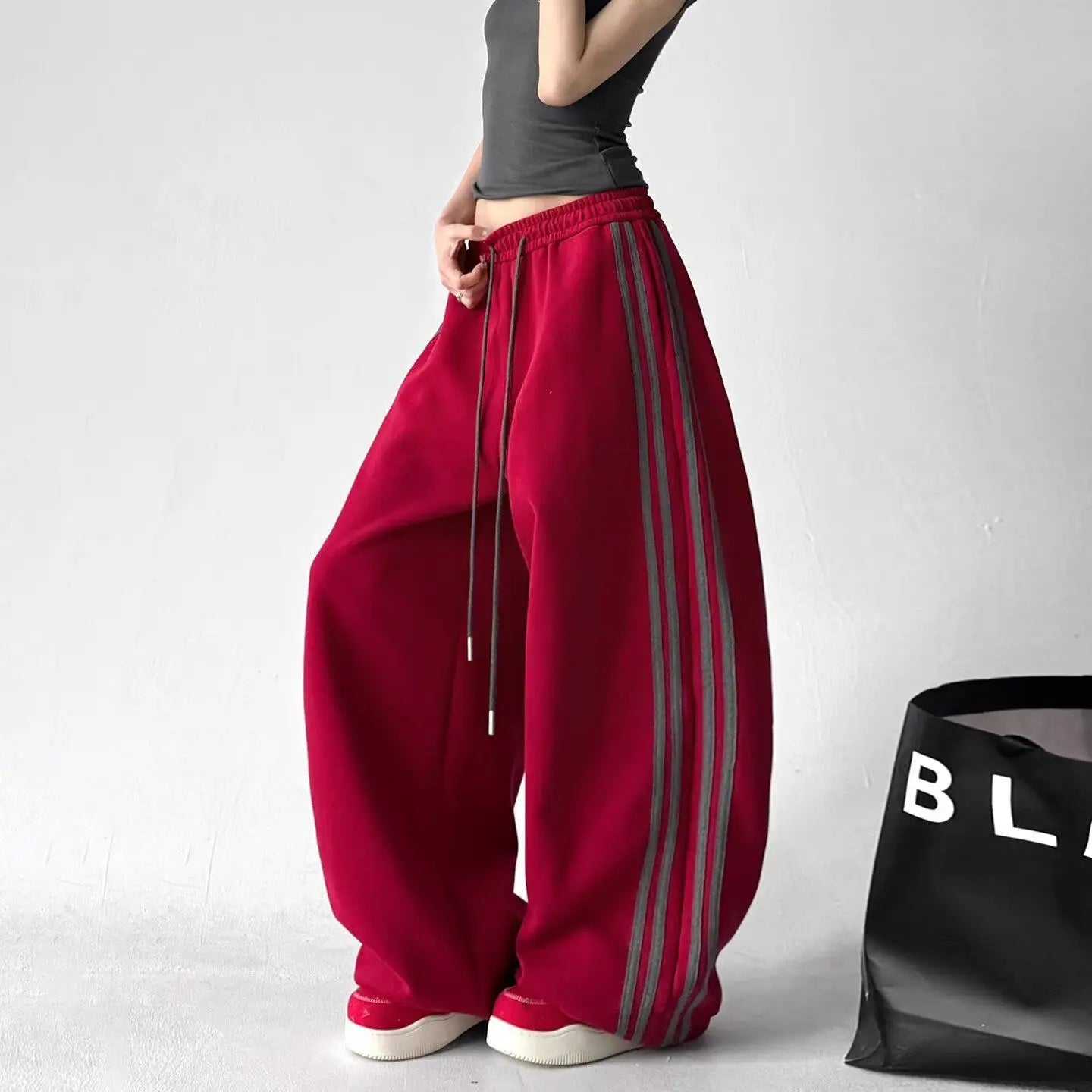 Aelfric Eden Baggy Barrel Sweatpants
