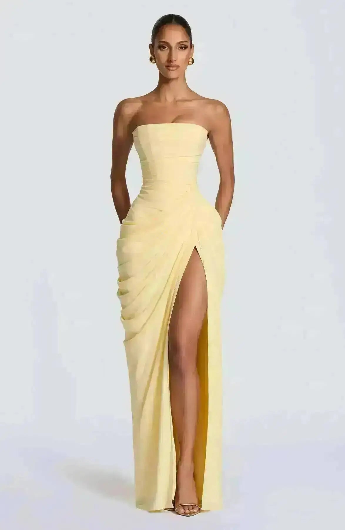 Cyra Maxi Dress - Deep Red